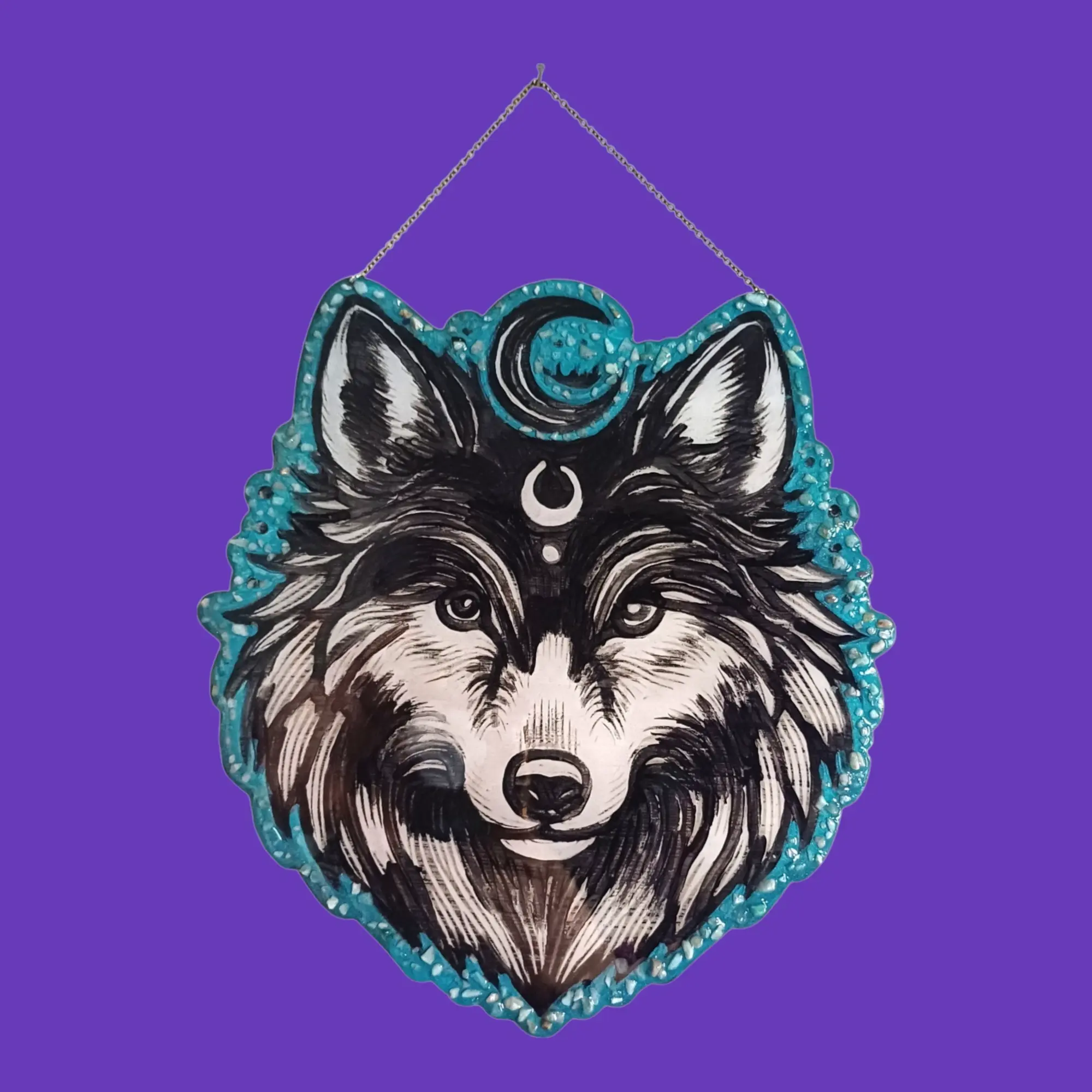 blacksoulcreations-decoration-tete-loup-bois-avec-pierres-naturelles