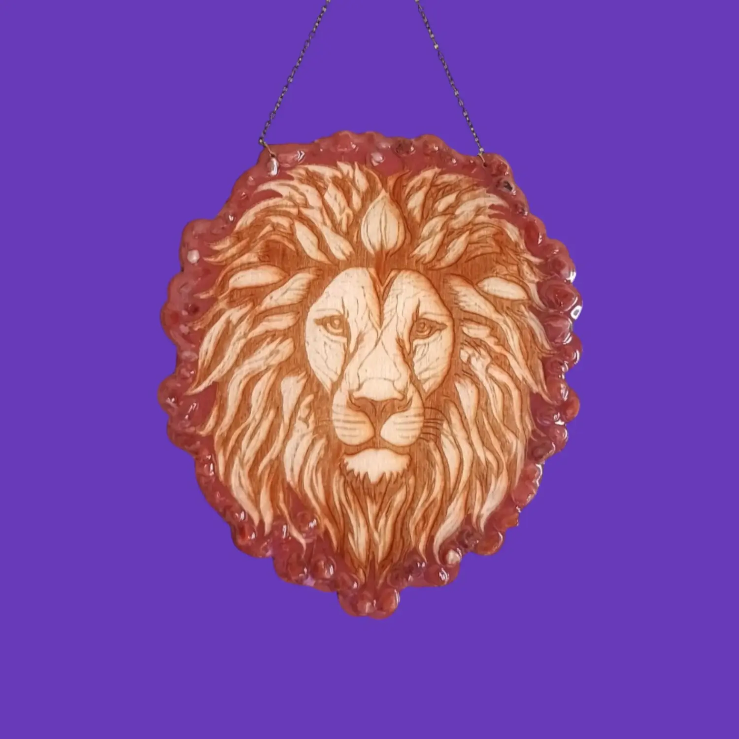 blacksoulcreations-decoration-lion-bois-pierres-naturelles