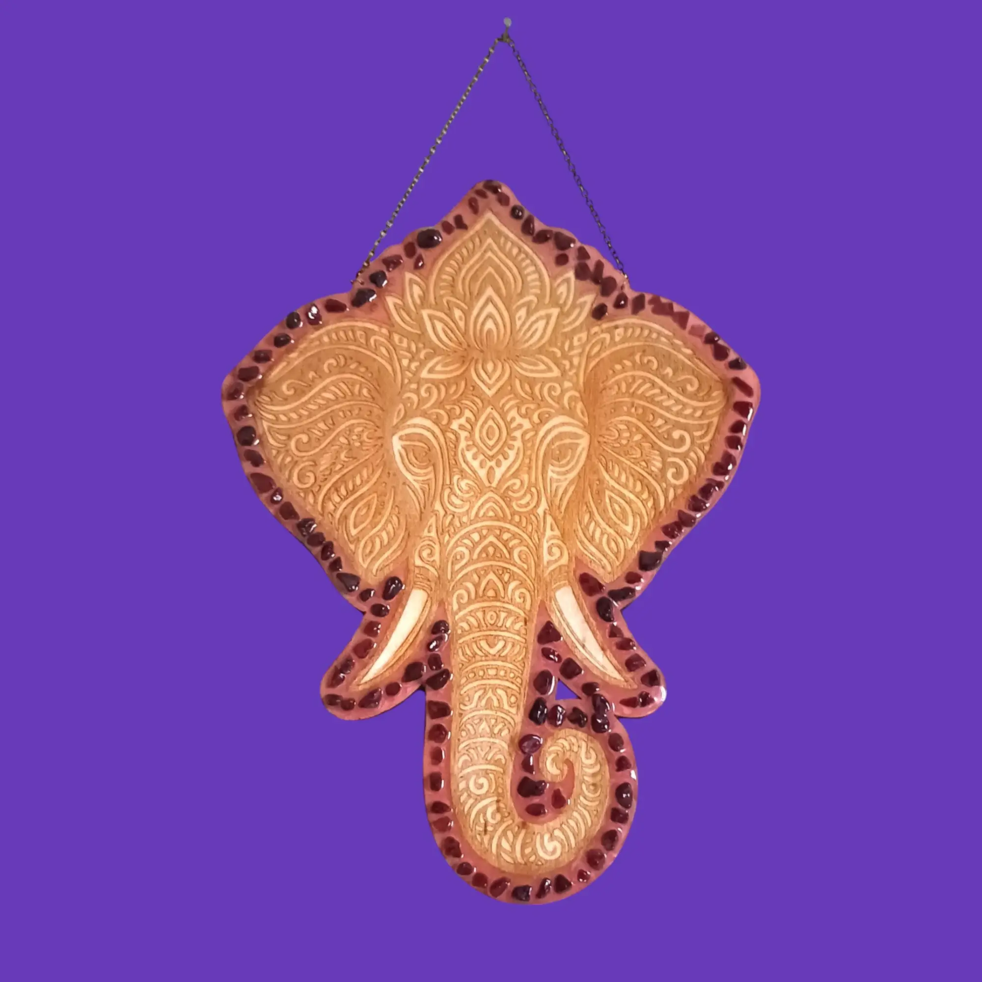 blacksoulcreations-decoration-tete-elephant-bois-pierres-naturelles