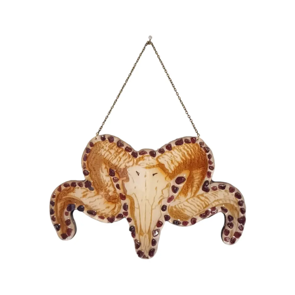 blacksoulcreations-decoration-en-bois-crane-de-belier-avec-pierres-naturelles