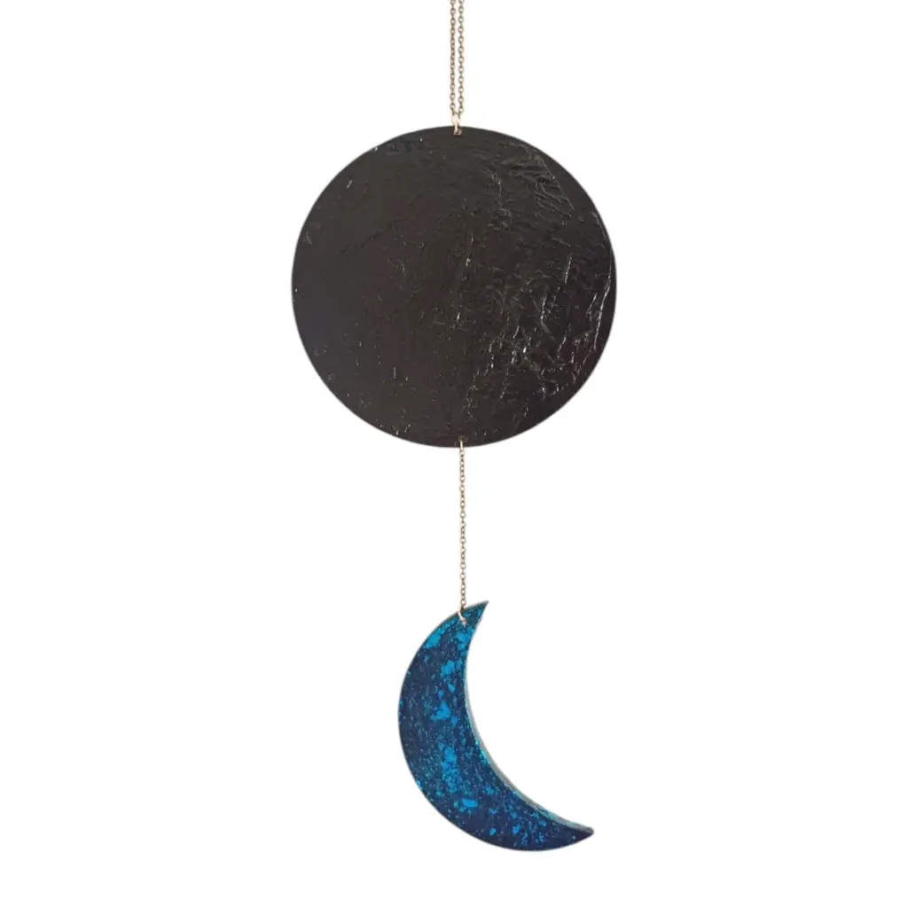 Blacksoulcreations-decoration-loup-et-lune-en-bois-et-pierres-naturelles