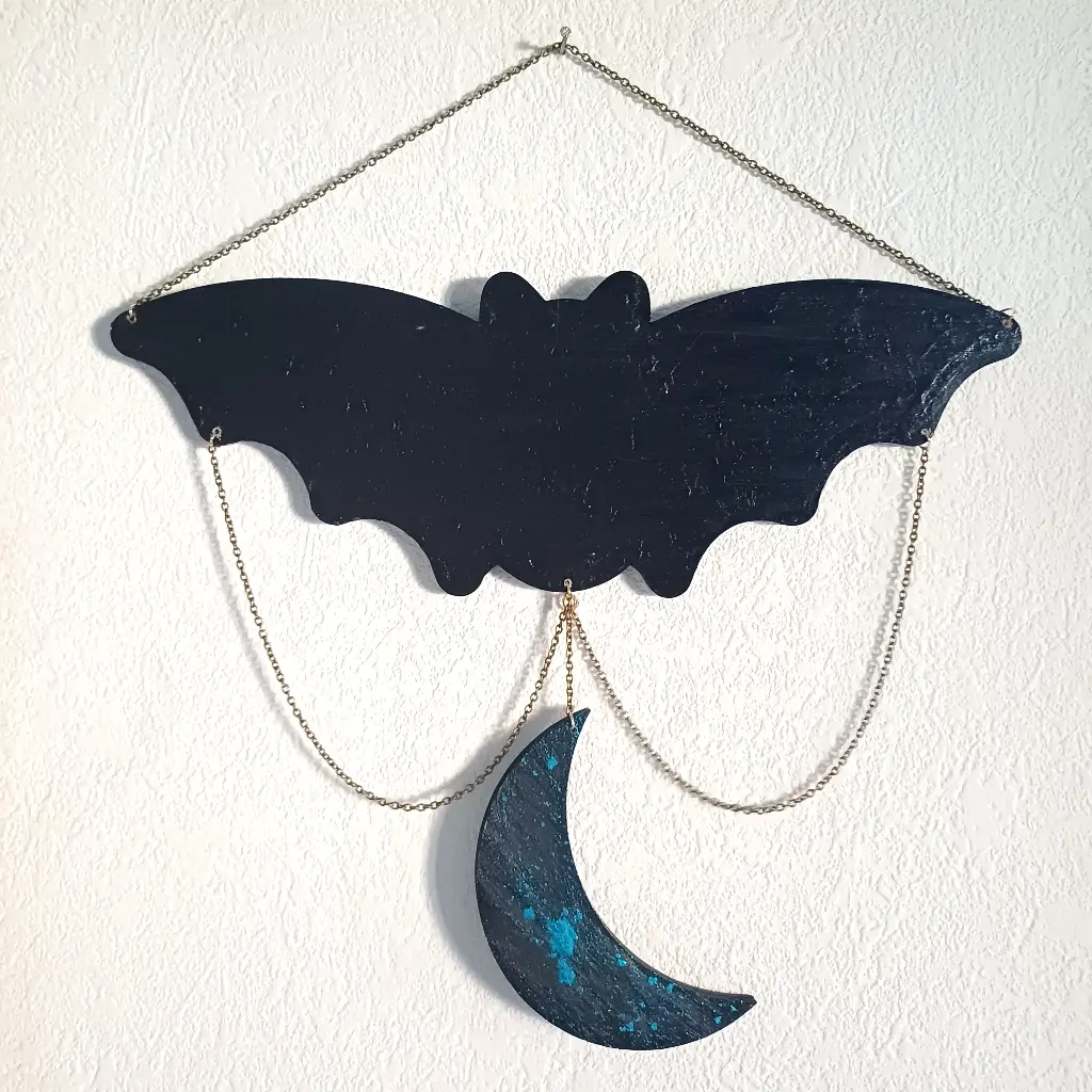 blacksoulcreations-decoration-en-bois-chauve-souris