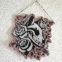 blacksoulcreations-decoration-crane-de-renard-en-bois-avec-pierres-naturelles