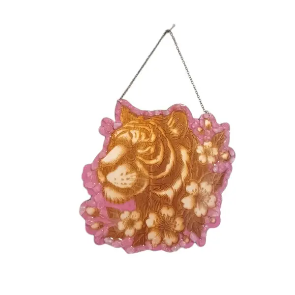 blacksoulcreations-decoration-tigre-et-fleurs-de-sakura-avec-pierres-naturelles