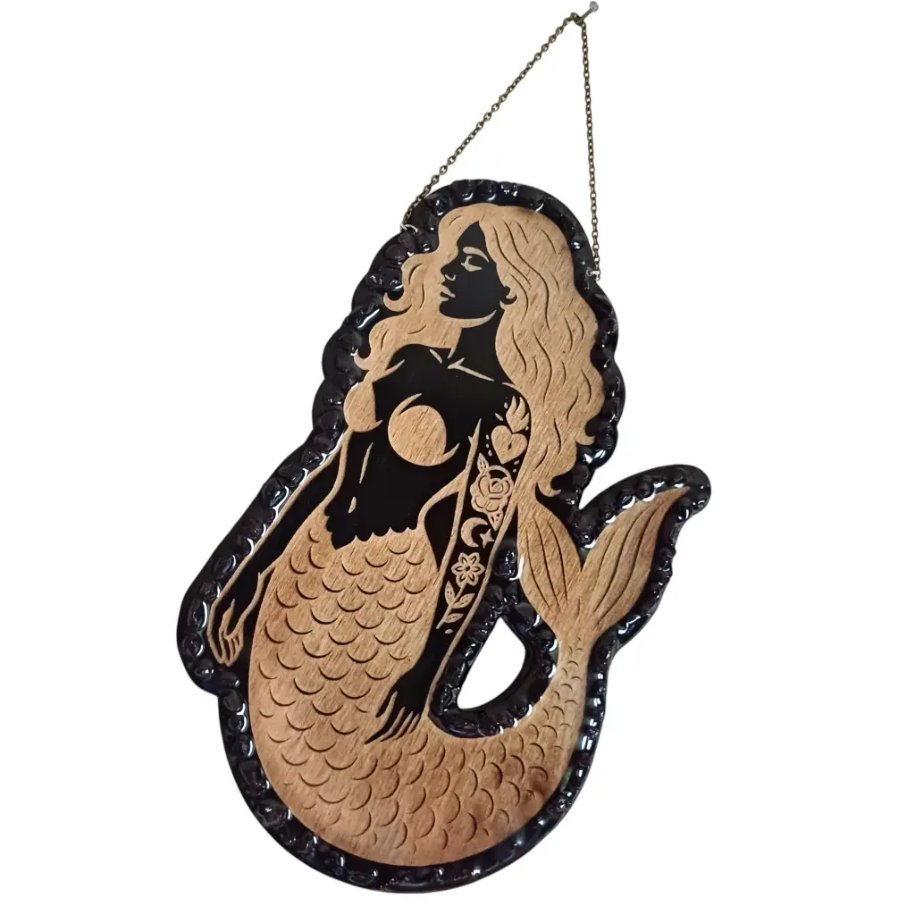 blacksoulcreations-decoration-sirene-en-bois-avec-pierres-naturelles