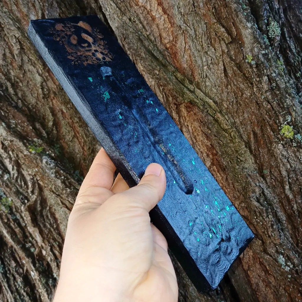 Blacksoulcreations-porte-encens-bois-panda