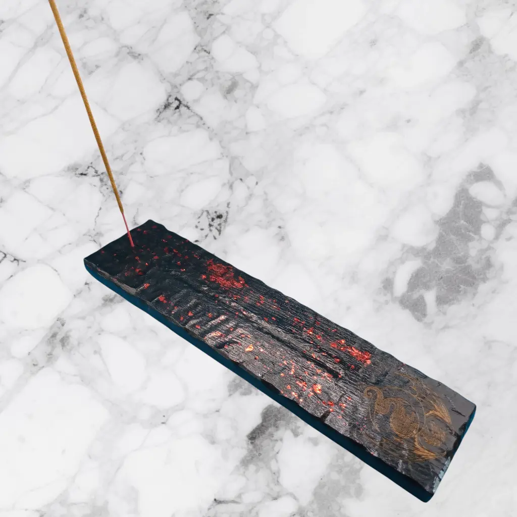 Blacksoulcreations-porte-encens-bois-dragon
