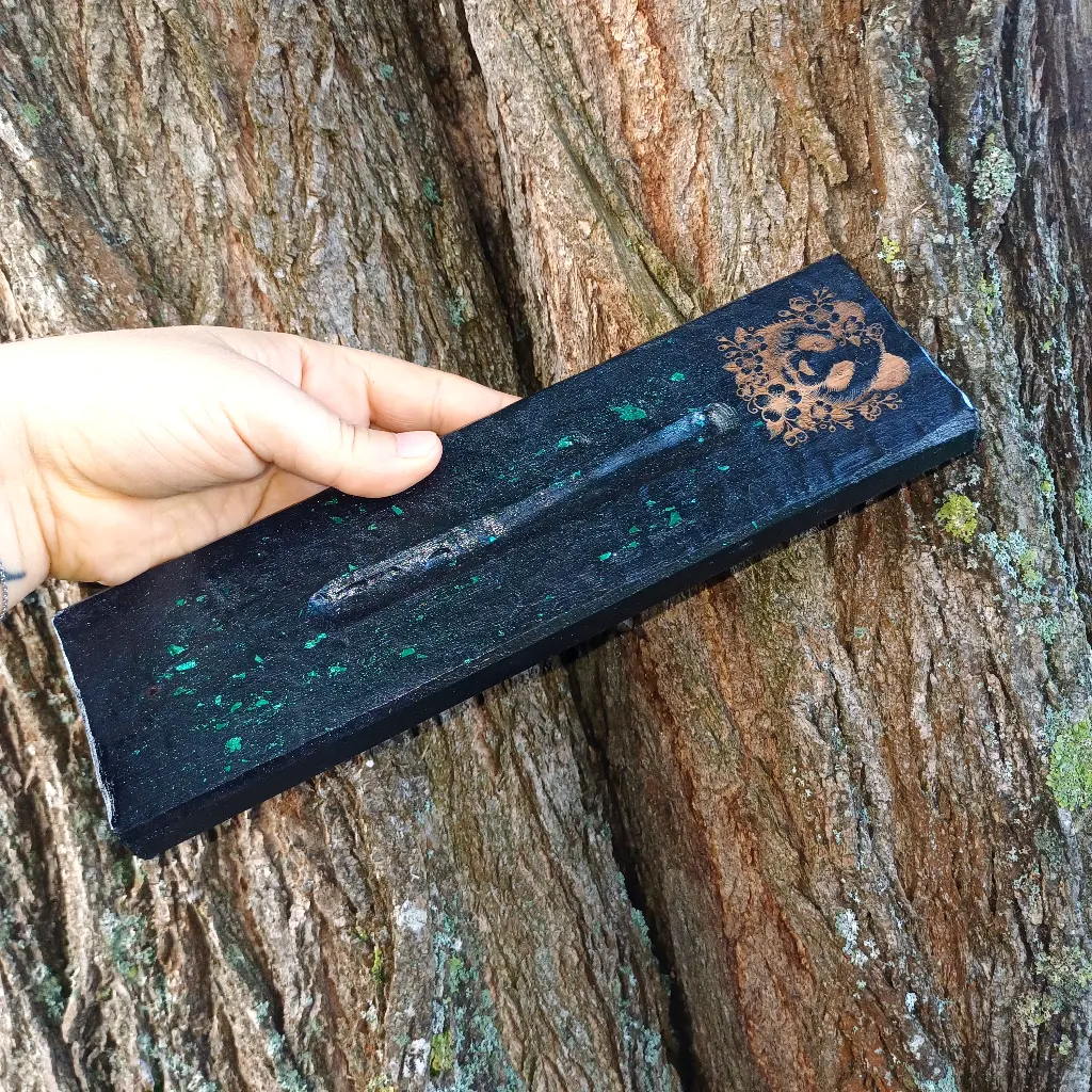Blacksoulcreations-porte-encens-bois-panda