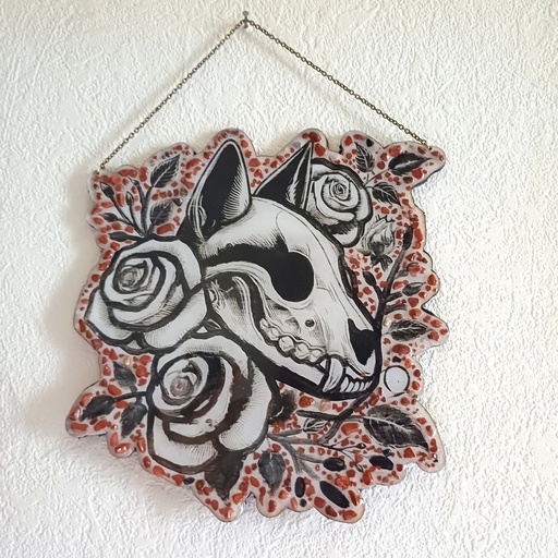 Fox skull wooden decoration with natural stones